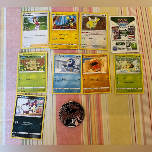 Pokemon trading cards & coin - Picture 6 of 7